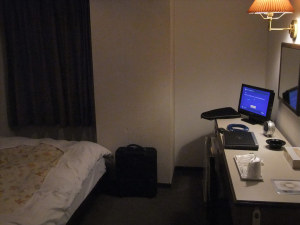 格安ホテルの客室